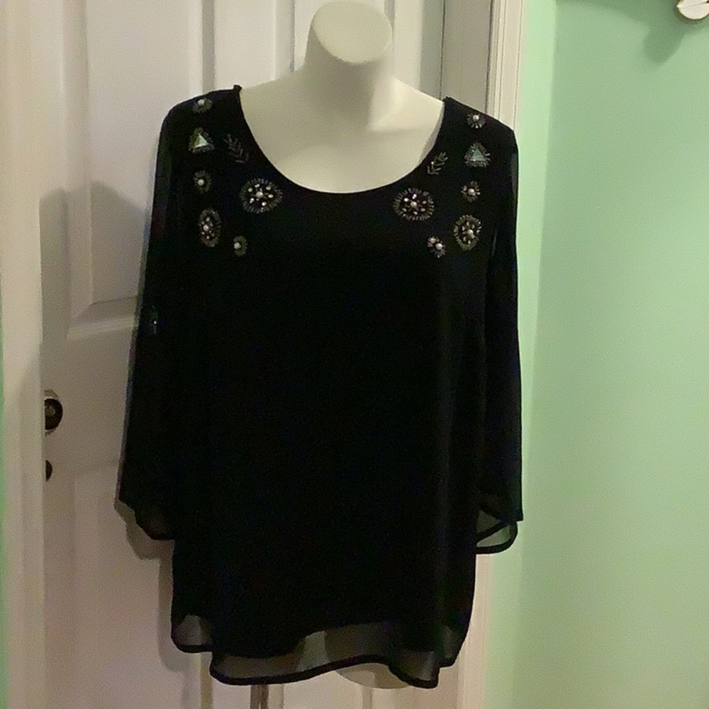 Beautiful blouse silk with design bids